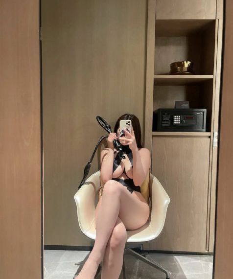 国产极品视频空姐女友变丧尸_蓝光完整视频观看
