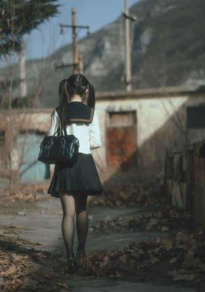 欧美欧美性爱黄色_BD英语在线手机播放