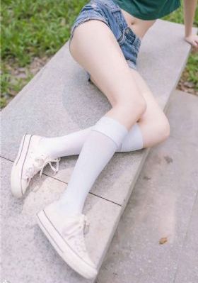 青青草国产午夜精品直播_BD韩语高清视频播放