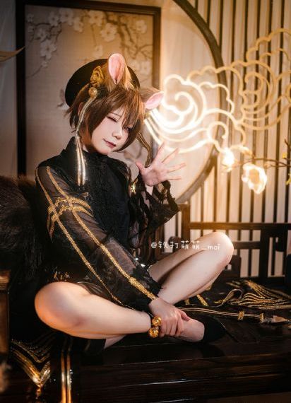 欧美风格女生个性头像_720HD在线观看