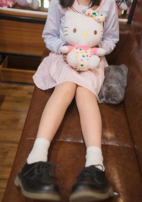 男生舔女生嘴唇代表什么心理_720最新电影在线观看