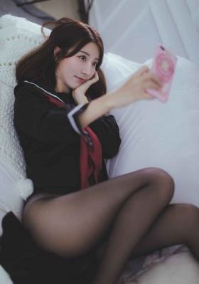 欧美艳星alenacroft_高清在线视频播放
